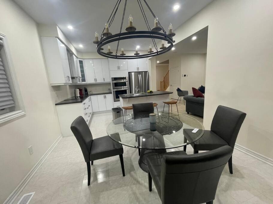 Treasure In Brant - 4 Bedroom Detached House Paris Dış mekan fotoğraf